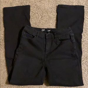 DG2 jeans size 6